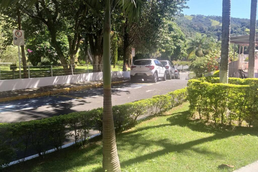 Lindo Flat em Águas de Lindoia Exterior foto